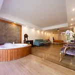 Elif Hanim & Hotel