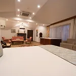 Elif Hanim & Hotel 3*