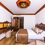 Elif Hanim & Hotel Akyaka (Mugla)