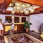 Elif Hanim & Hotel Akyaka (Mugla)