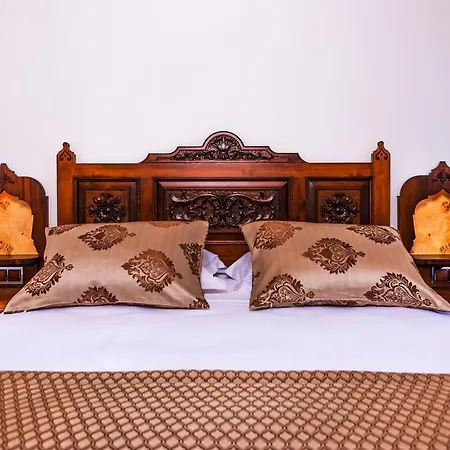 Elif Hanim & Hotel Akyaka (Mugla)