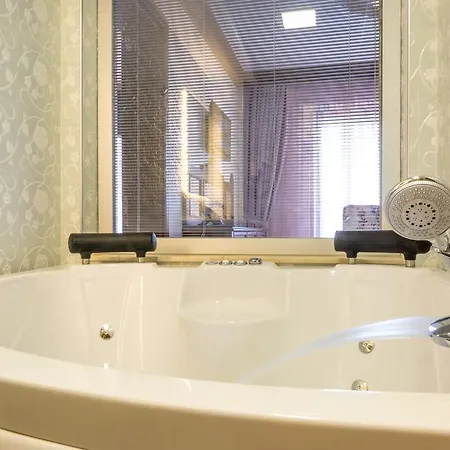 Elif Hanim & 3* Akyaka (Mugla)